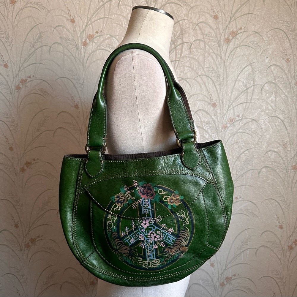 Gorgeous rare y2k lucky brand peace ☮️ purse